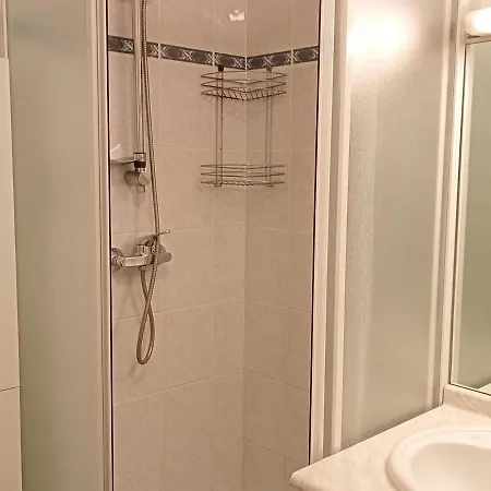 Studio La Rochelle, 1 Piece, 4 Personnes - Fr-1-551-64 شقة *
